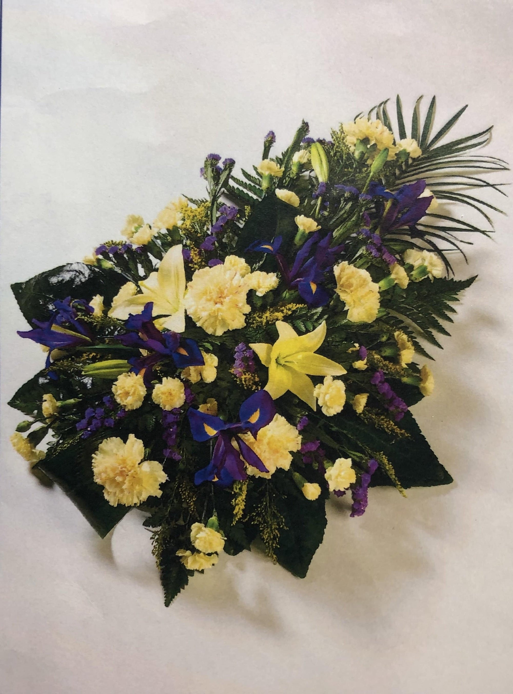 Lily & Iris Teardrop Spray